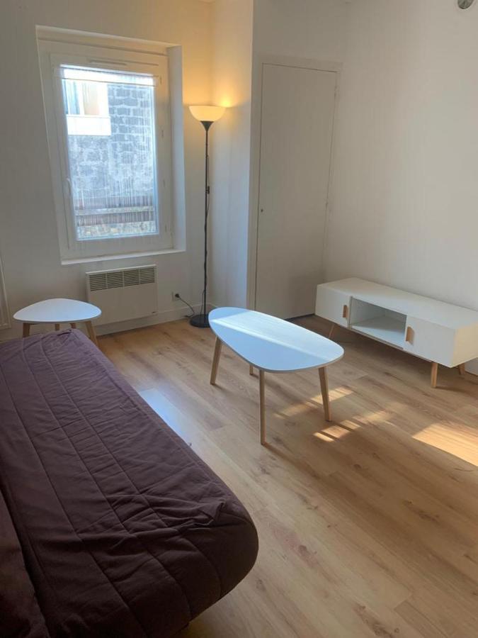 Domene Studio Terrasse Parking Appartement Buitenkant foto